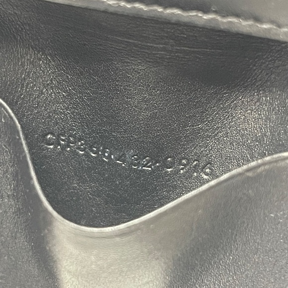 Saint Laurent 6 Row Black Leather Key Case - Preowned - Picture 13 of 15